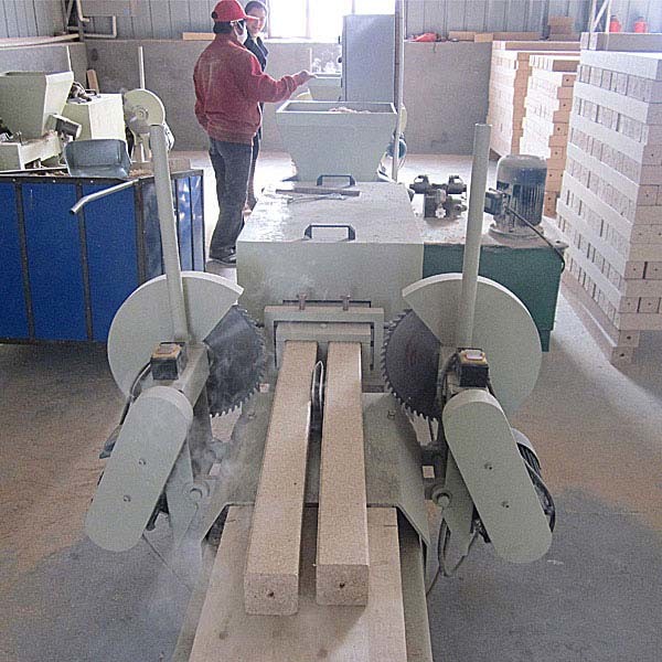 Hot Press European Sawdust Moulded Wood Pallet Block Making Machine