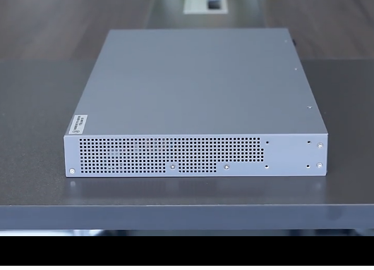 Speed 32 Ports 10/100/1000Mbps Switch PTX10003-160C-AC for Seamless Data Transfer Smooth Network Connections