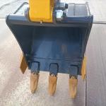 Double Cylinder Household 1.8 Ton Mini Excavator With 230mm Rubber Track