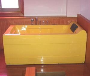 Quality Colorful Bathtub Model:BT059 wholesale