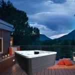 Outdoor Spa Acrylic Massage Hot Tub For 5 Person With Speaker