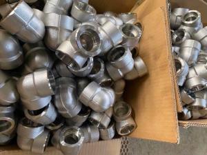 Quality Custom Logo Socket Weld Pipe Fittings ASME B16.11 ISO / TUV Certification wholesale