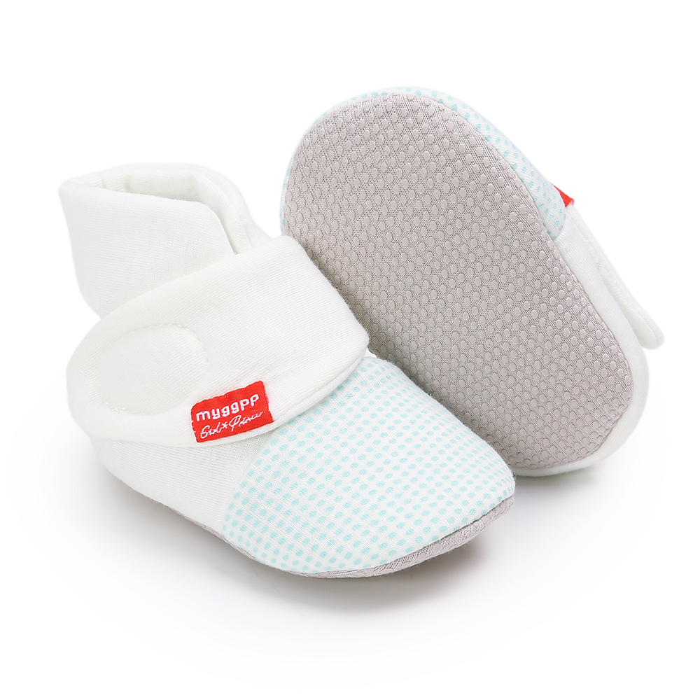 New style winter Cotton fabric soft sole breathable hook loop boots baby booties