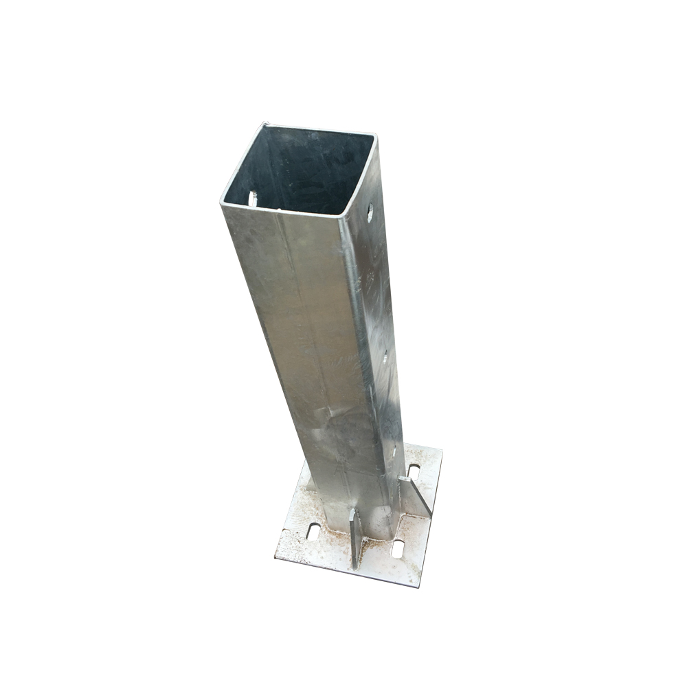 Galvanized Steel Guardrail Post For Roadway Safety On Highway Anti-Collision