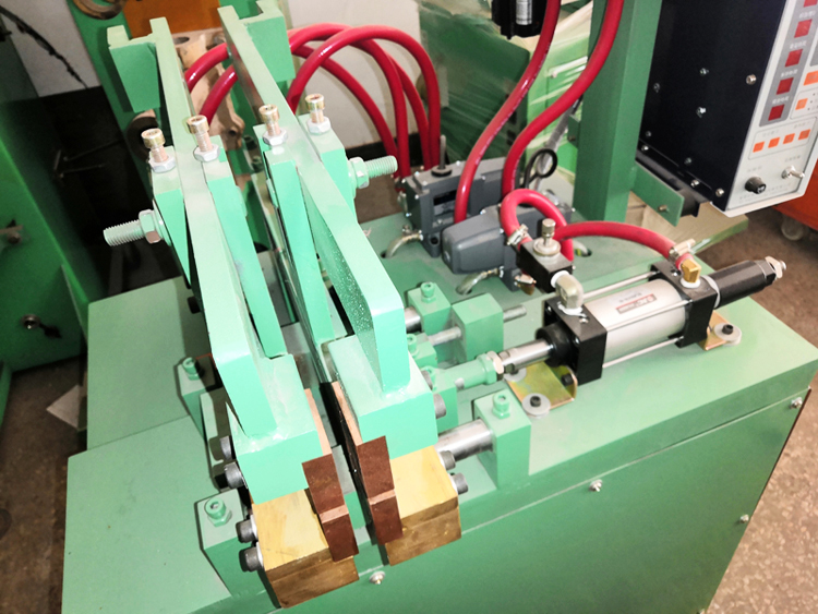 YXM-50 Custom Welded Welding Machine for Slab Wire Square Iron Automatic Butt Welding