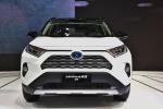 Compact RAV4 Toyota Petrol SUV 2.0L 2.5L Engine FWD AWD 5 Seat