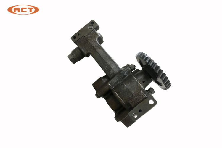 S6D170 Excavator Oil Pump 6162-25-1012 6162-53-1012 Engine Spare Parts