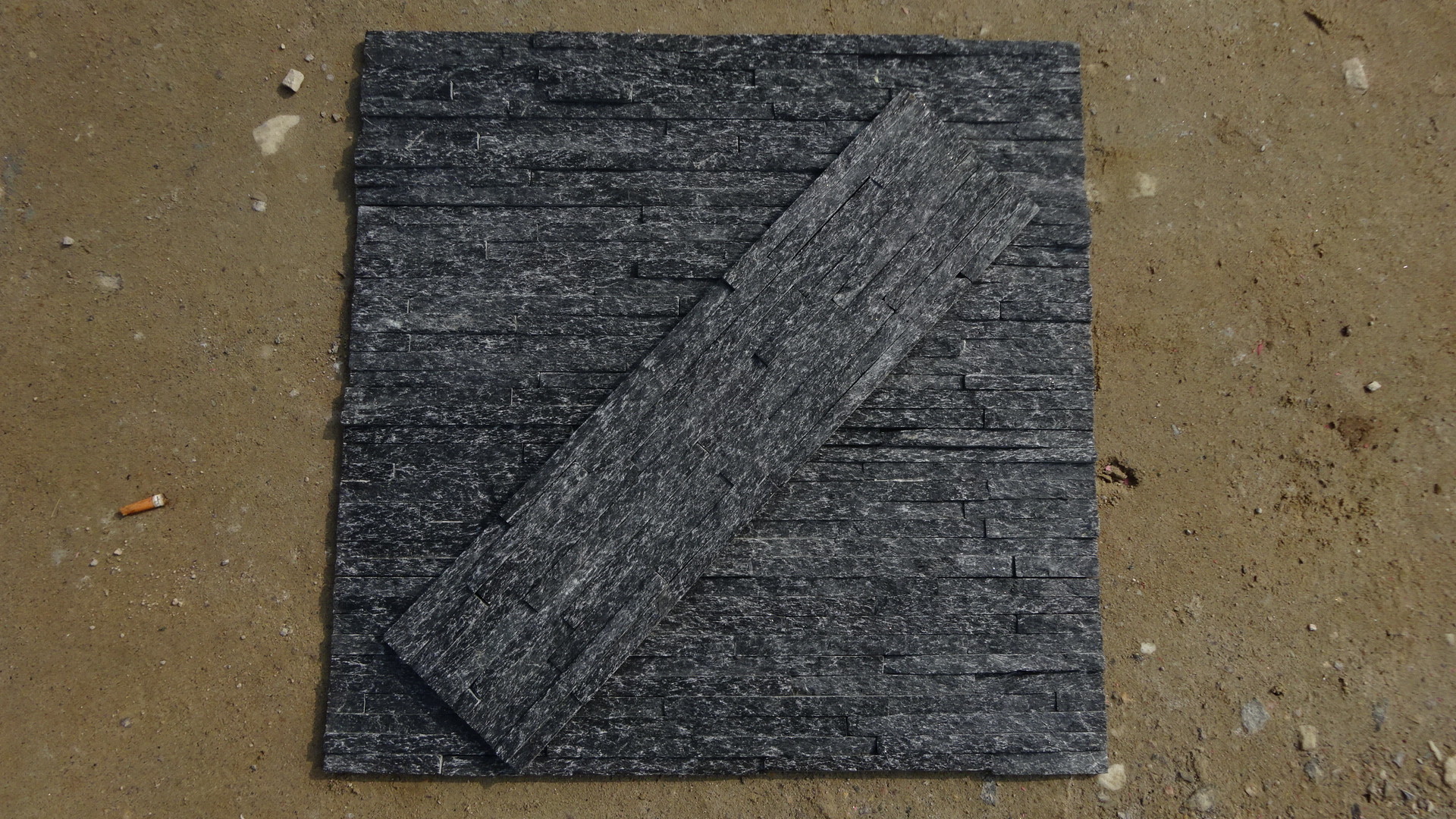 8mm Thickness Black Quartzite Exterior Veneer Stone Panels