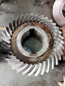 Quality Gear Teeth Grinding Spiral Bevel Gear Set AGMA 10-11 Grade wholesale