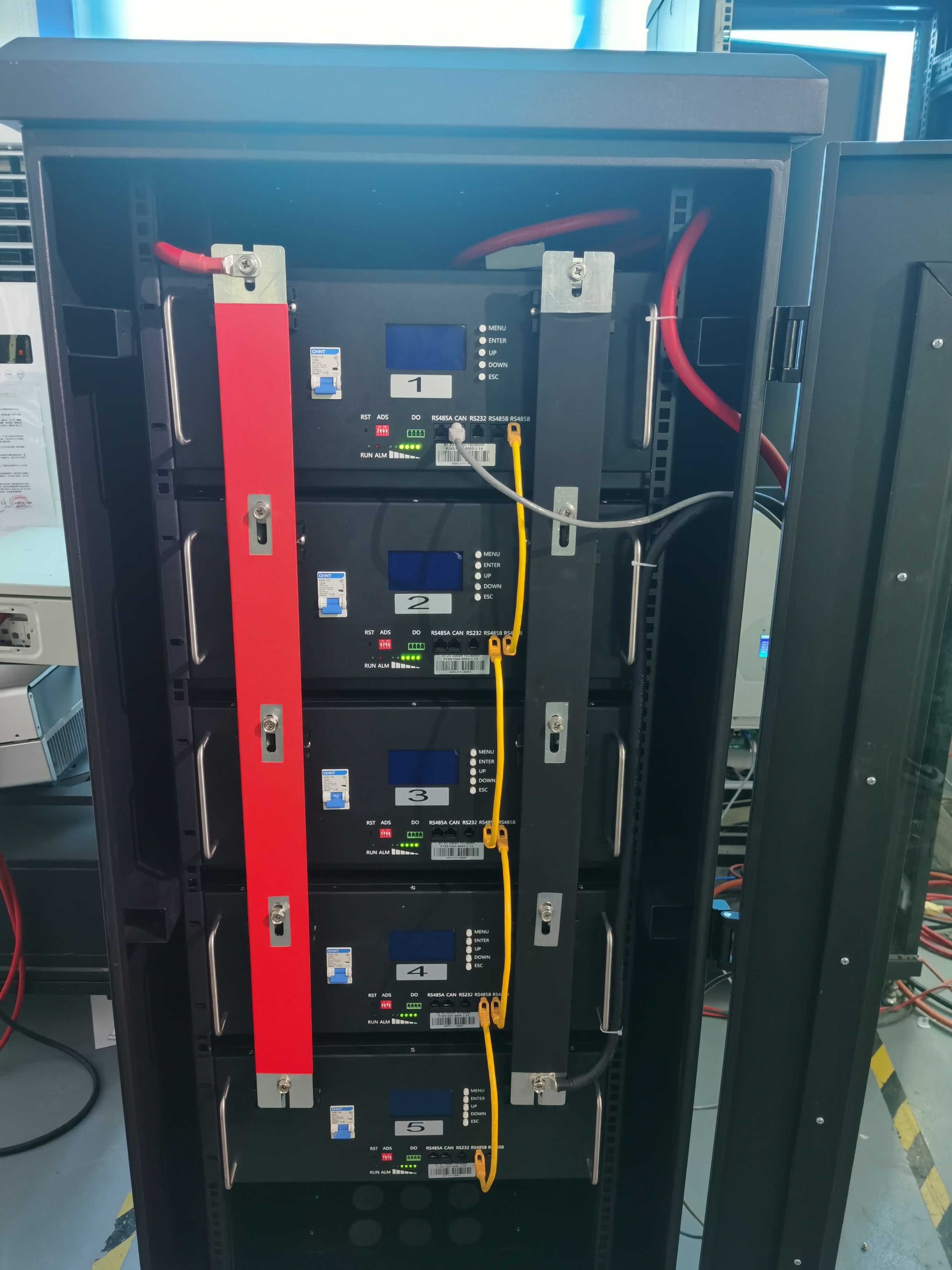 High Capacity Energy Storage Container 200Kwh LiFePo4 Battery Cabinet