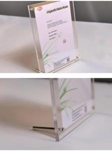 Quality Screw Stand Clear Acrylic Picture Frames Acrylic Cube Photo Frame Acrylic Photo Block wholesale