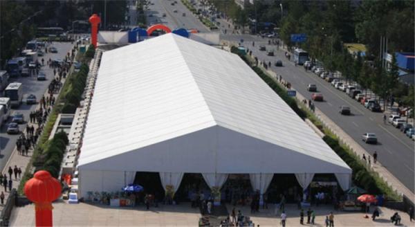 A 1000 Seat Temporary Church Tents Convenient Facilitate Systems Christian