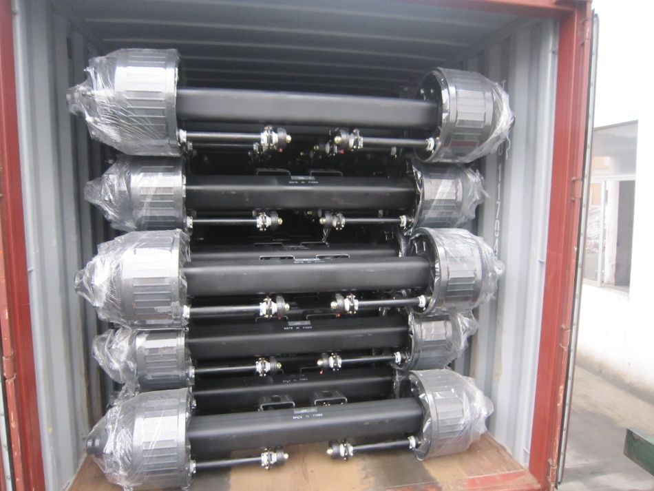 container loading.JPG