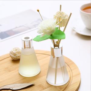 Quality Customized Luxury Box Home Reed Diffuser Glass Bottle Dried Flower Design wholesale