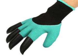 Quality Waterproof Claw Garden Work Gloves For Flower / Family Working Green Color wholesale