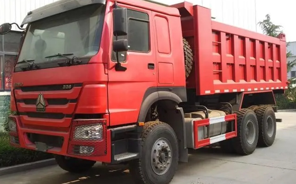 HOWO371 Dump Truck