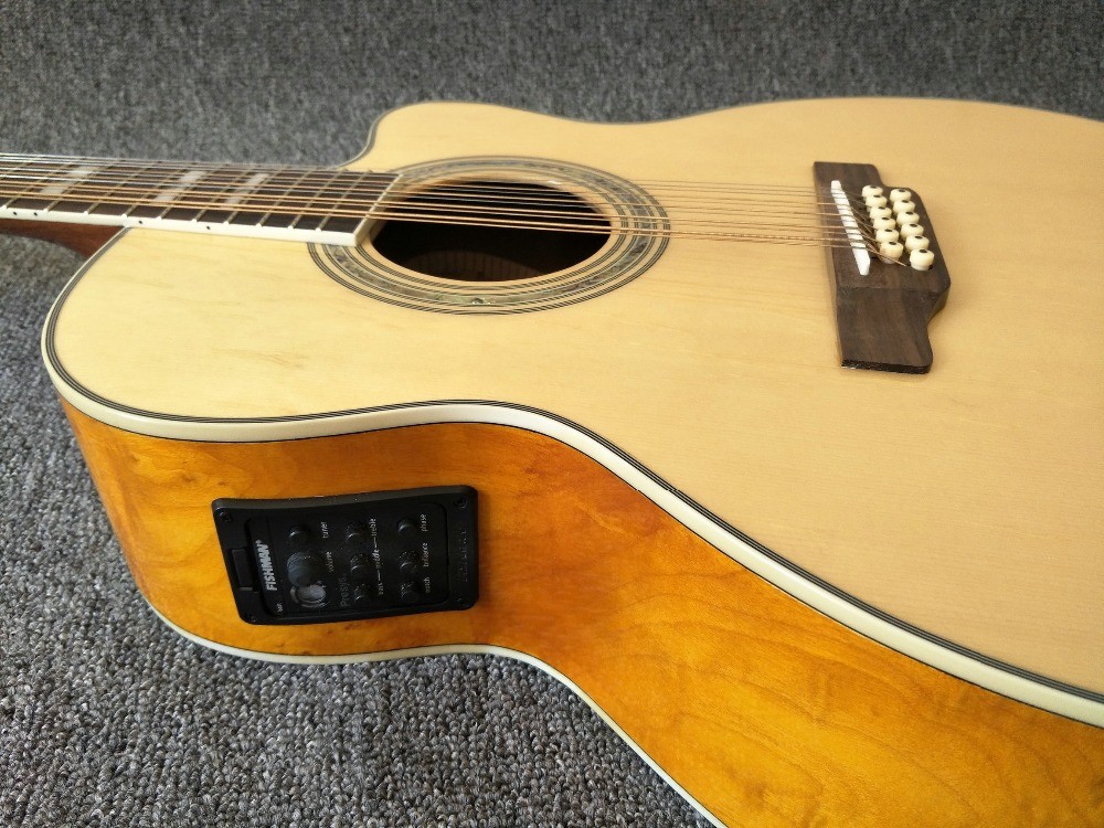 12 Strings Acoustic Guitar / guitar natural AAA Solid Spruce Body 43 inch Guitar Acoustic Fishman Pickups guitar