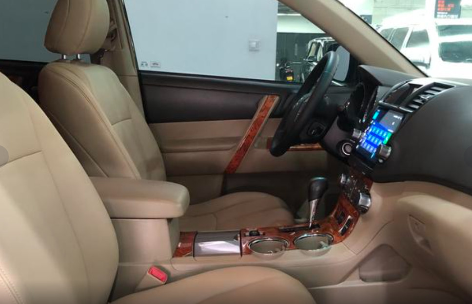 Highlander 2012 3.5L 4WD 7-seater Luxury Version GAC Toyota Mid-size SUV Gasoline 3.5L 273HP V6