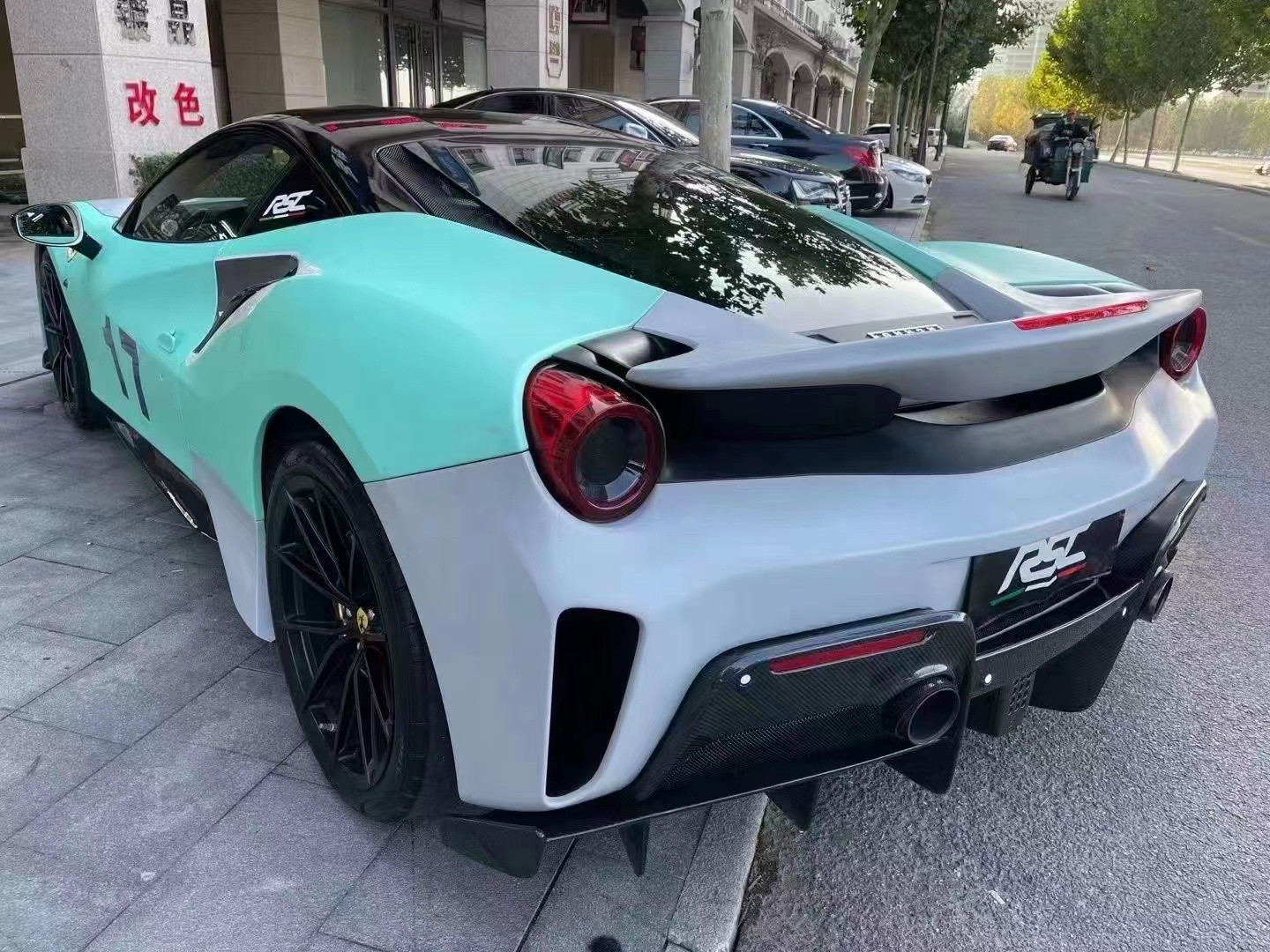 Auto Parts ForFerrari 488 Body Kit 488 Upgraded PistA-style Front and Rear Bumper Bonnet Spoiler Carbon Fiber Body Kit