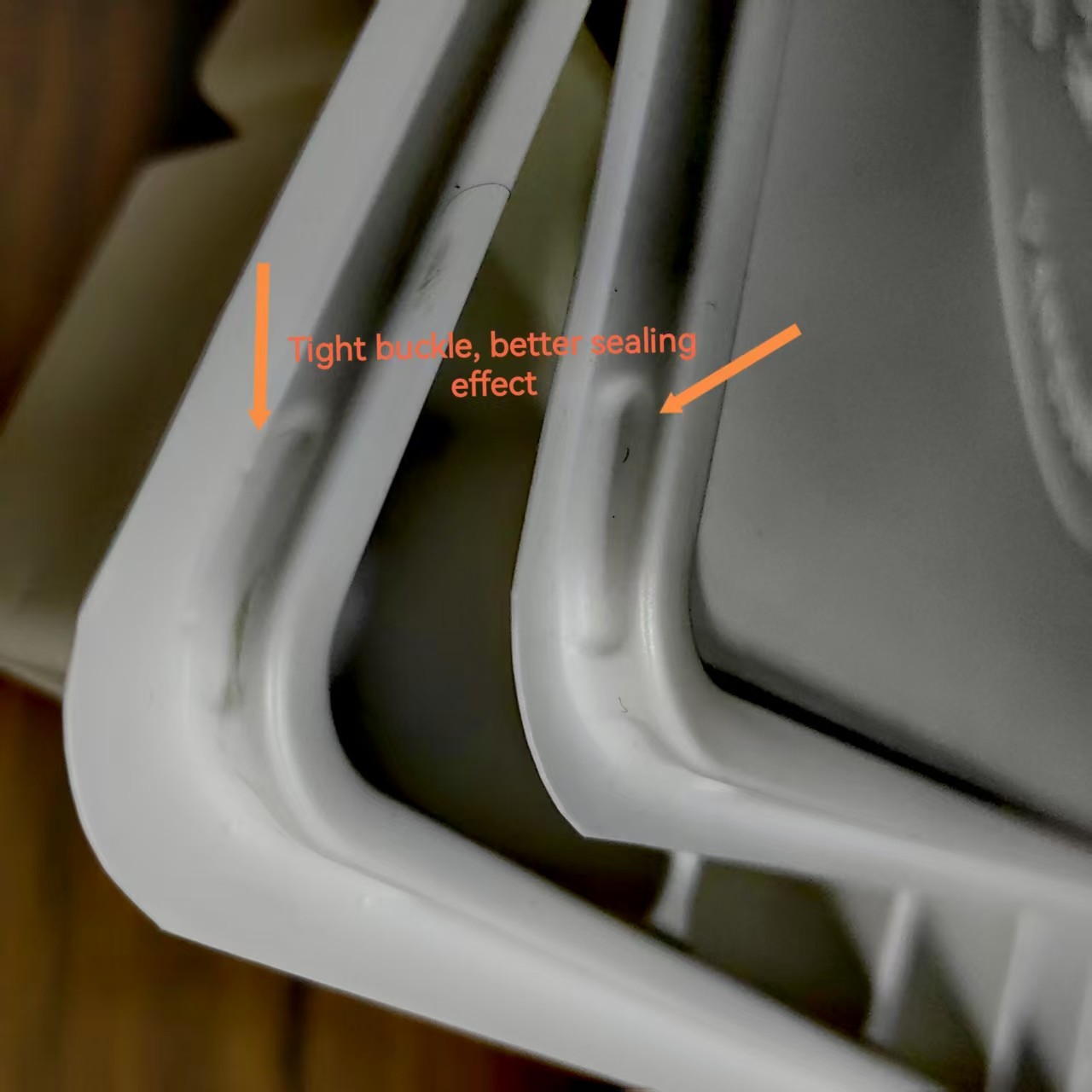 Customized PP white square 16 cavity ice container with lid