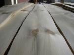 Natural Knotty Pine Wood Veneer Sheet Crown/Quarter Cut