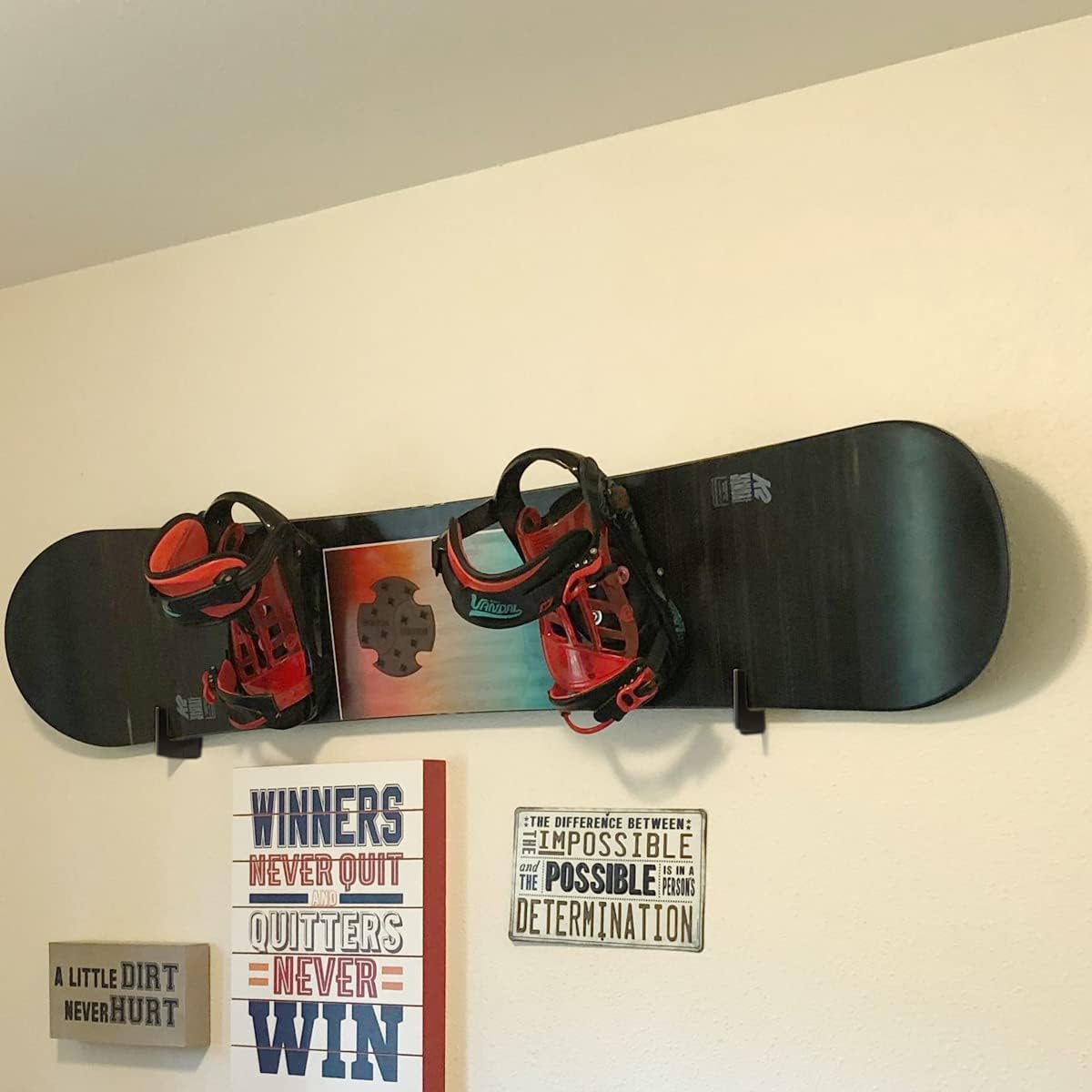 Wall-Mounted Snowboard Hanger Carbon Steel Display Rack Horizontal Storage Holder