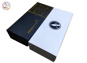 Quality Blackboard Hot Stamping Craft Paper Gift Box Recyclable wholesale
