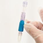 Single-use Blue and Yellow Closed Male Luer