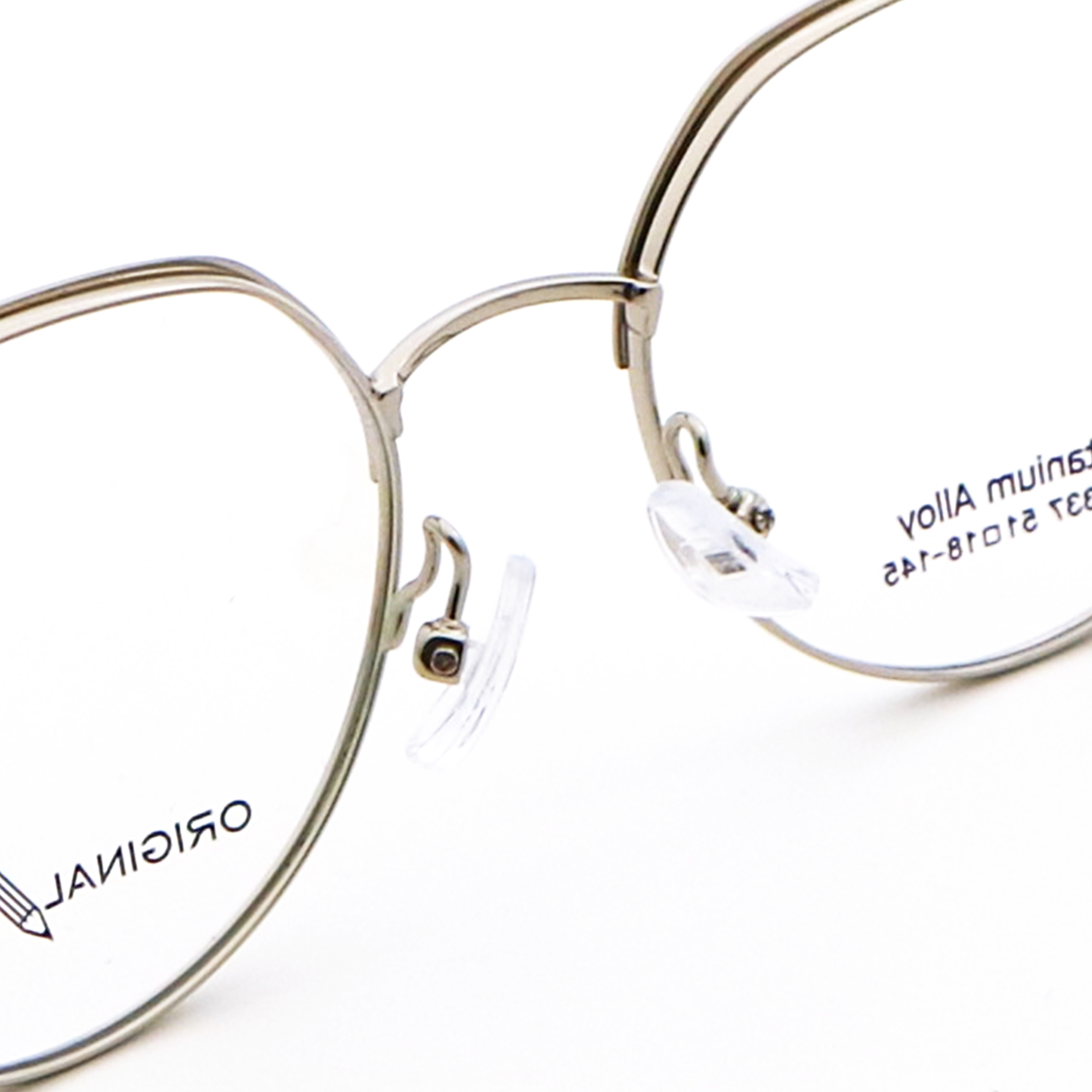 Fad IP Plating Β Titanium Glasses Frame For Men And Women 66337