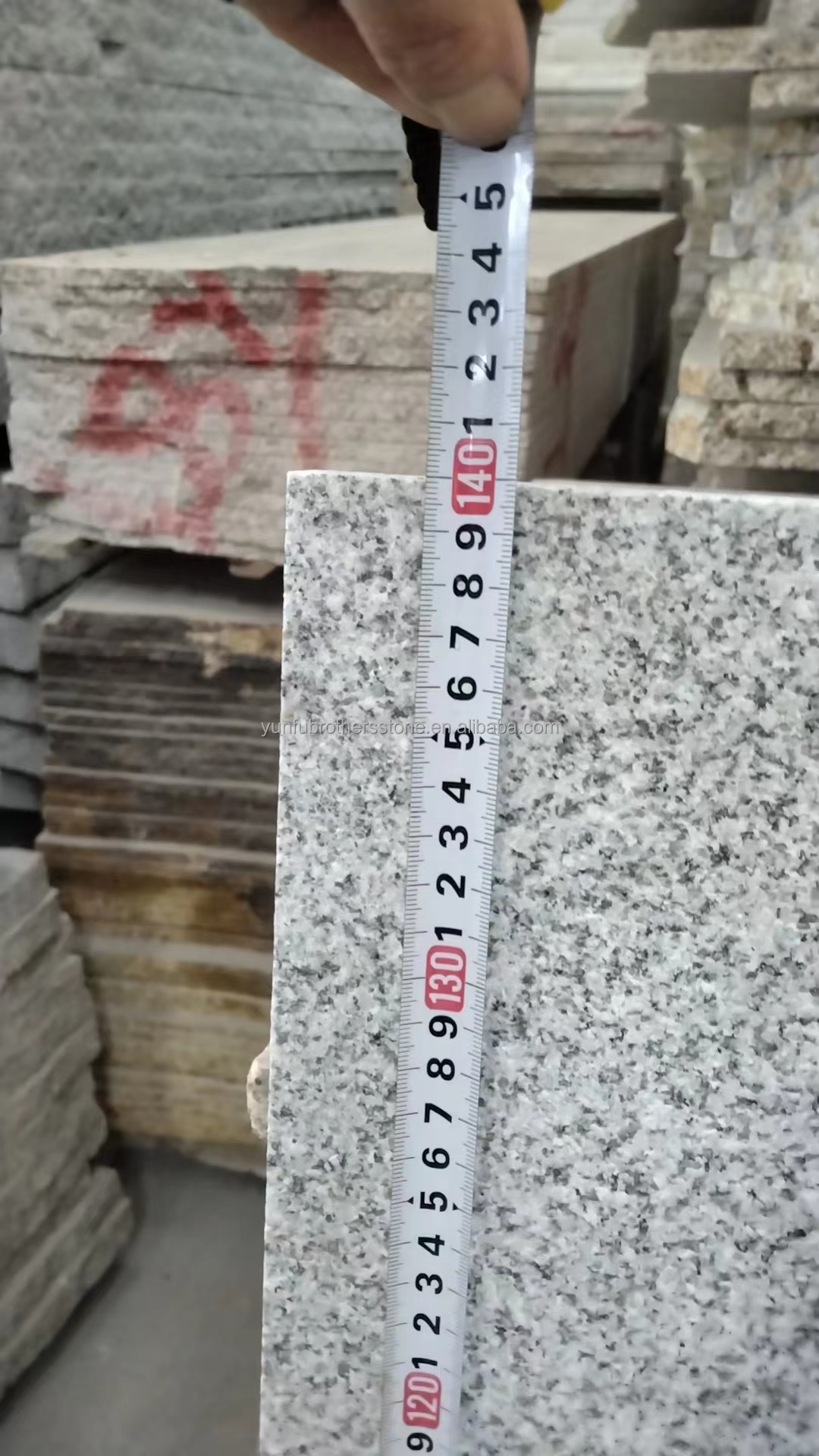 Natural Granite Flooring Stone Modern Design Cut-to-Size Straight Floating Stairs