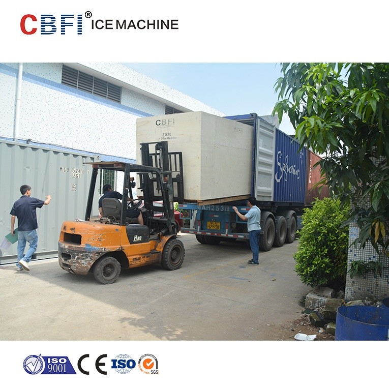 22*22*22mm R507 Refrigerant Ice Cube Machine For Indonesia Ice Plant