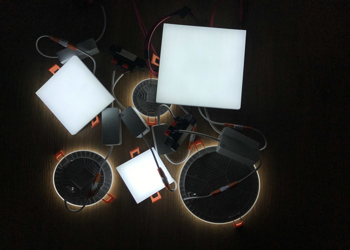 Dimmable LED Square Panel Light 30W Rimless 180 Degree Beam Angle 10LM / W