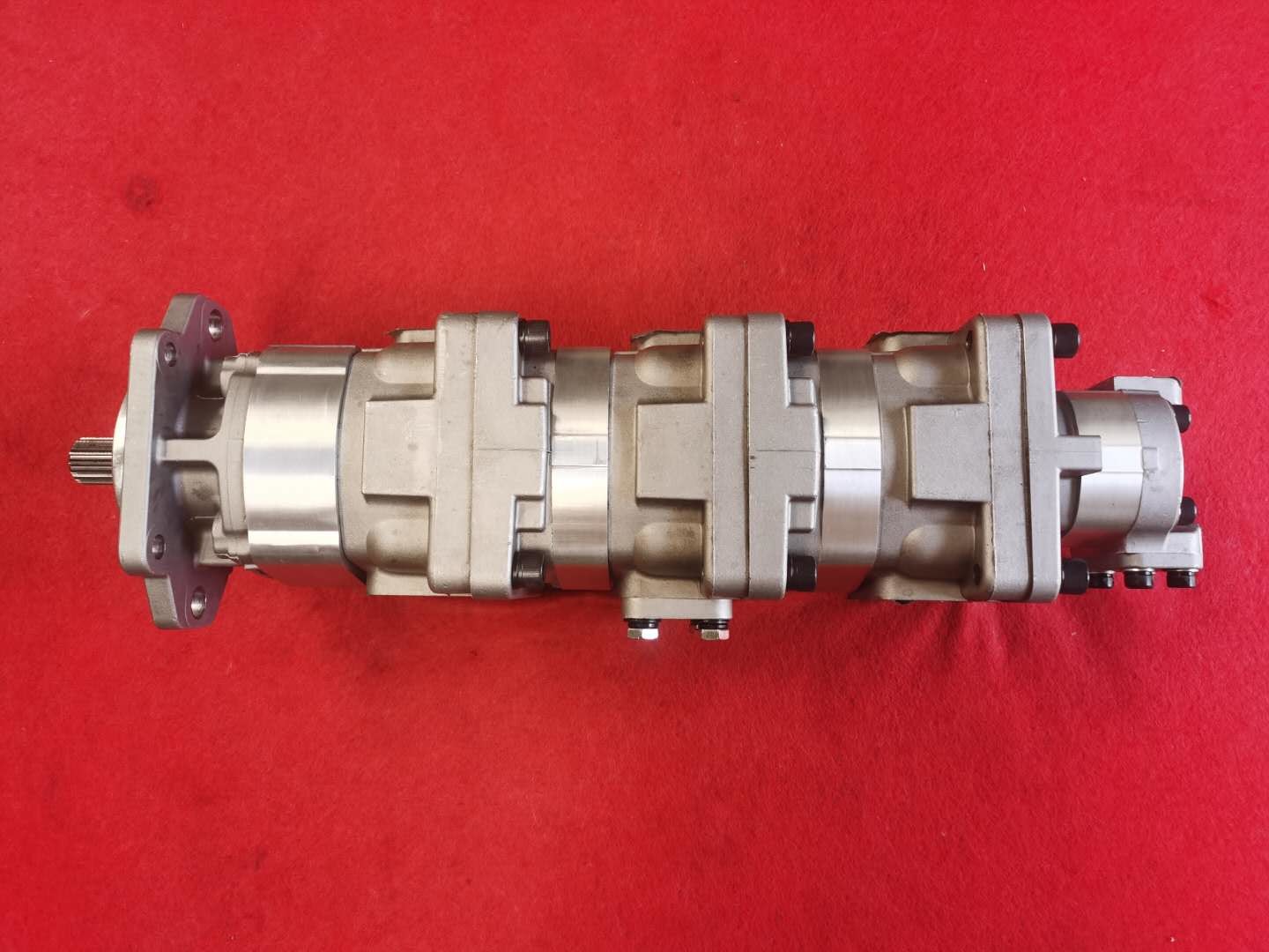 705-55-34160 Komatsu Wheel Loader Gear Pump WA300 WA320 Weight: 45.3 kgs