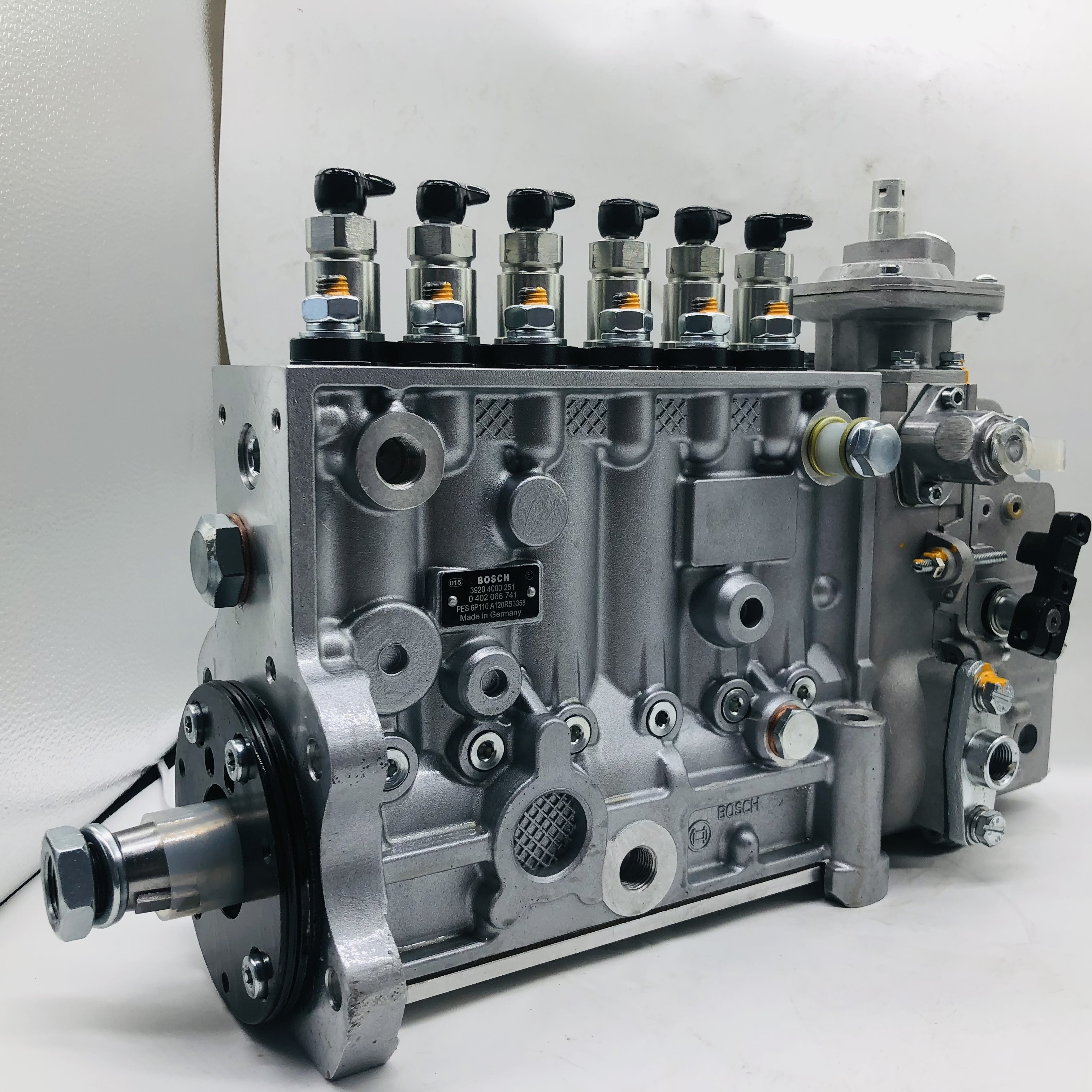Yu'an offers 3938372 3991485 3926881 0402066741 Fuel Injection Pump for 6ct8.3 Qsc8.3 engine