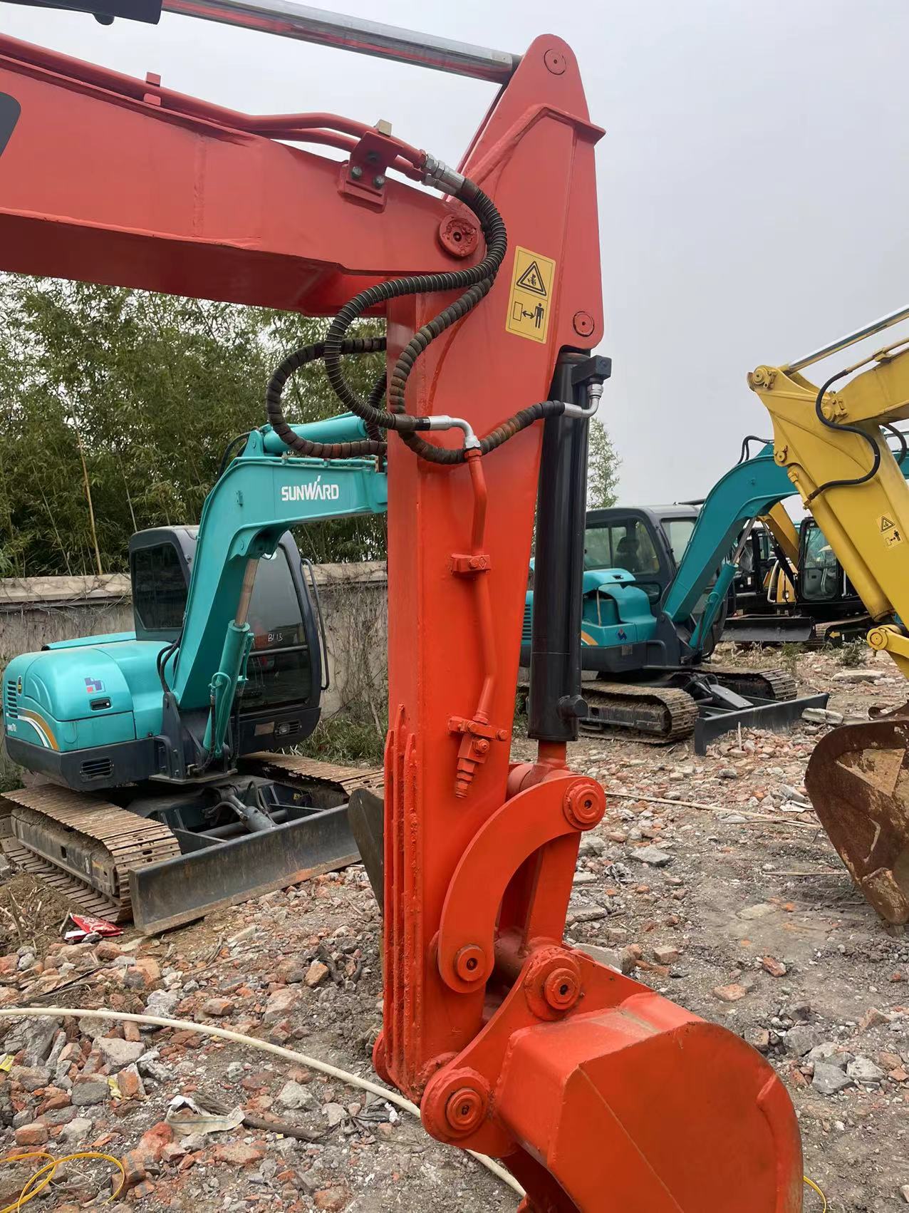 Orange Color Mini Used Cat Doosan Dx55 Second Hand Excavator 5.5 Ton