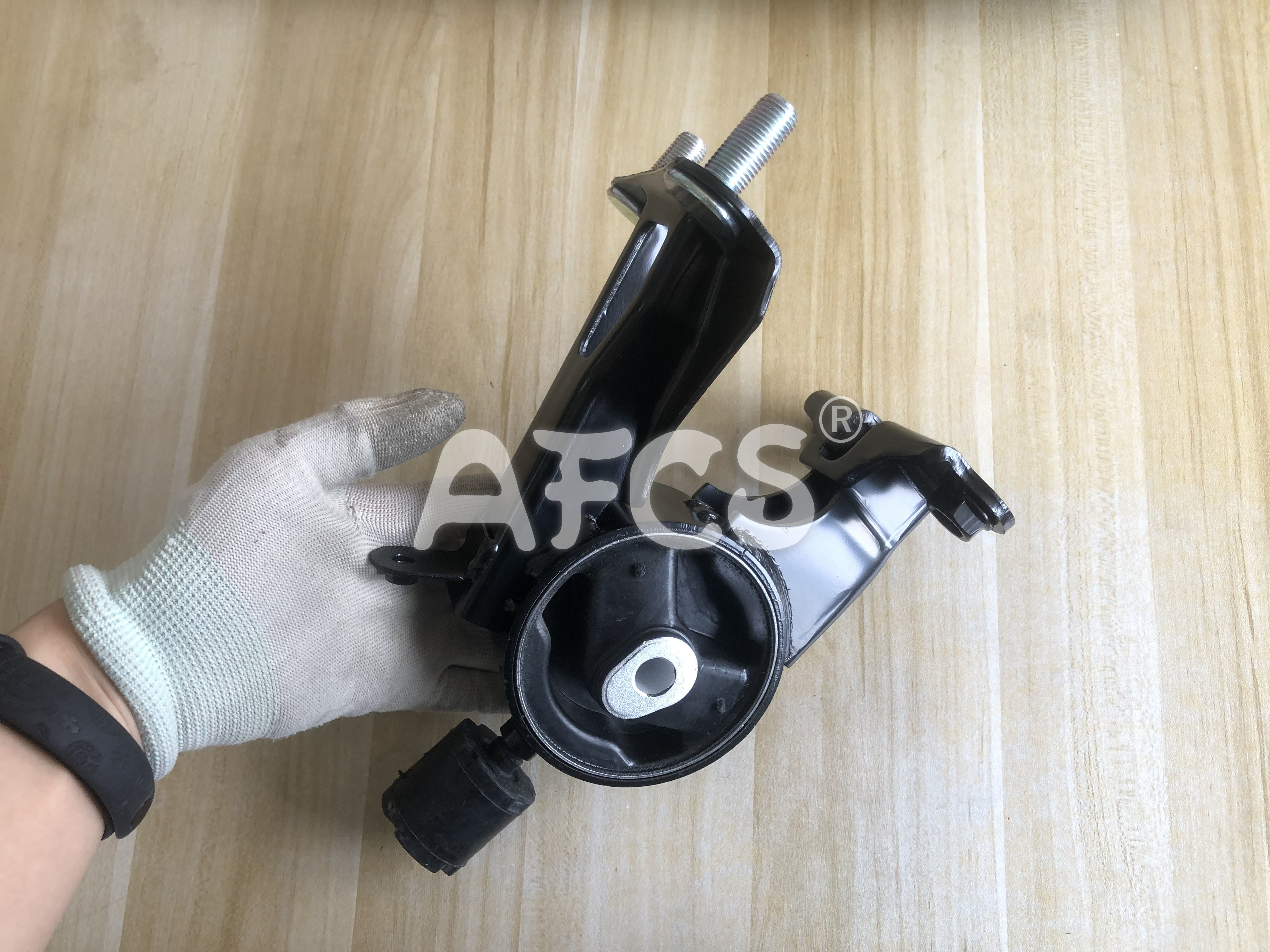 12371-0T010 12371-0T020 Front Engine Mounting For Toyota Corolla Saloon 2013-2019