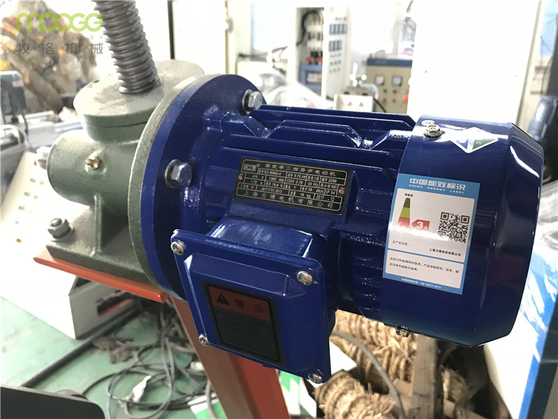 PVC EVA Plastic Grinder Machine 2000kg/H Plastic Scrap Grinder Machine