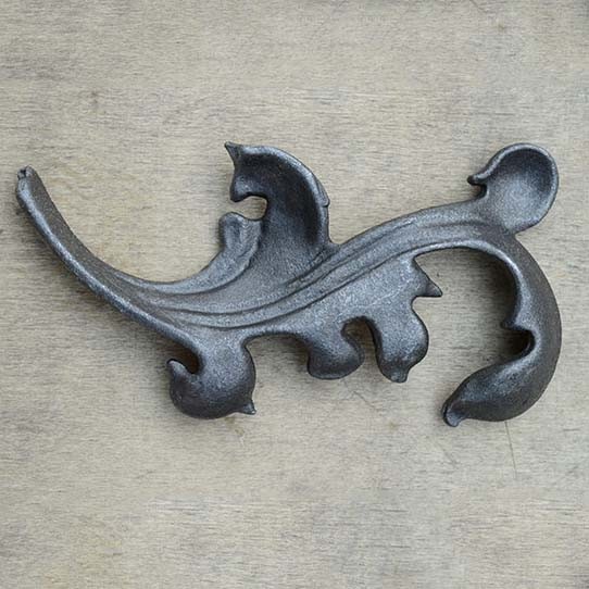 Anti Corrosion Cast Iron Ornaments Zinc Alloy Stainless Steel Material