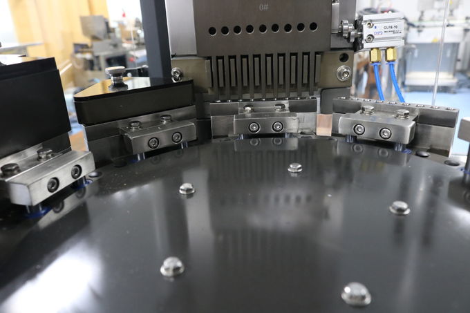 High Speed 90000 Pcs/H Pharmaceutical Powder Pellets Hard Gelatin Capsule Filling Machine