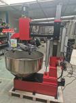 AA4C Alu Rim Polishing Machine Wheel Cleaning Grinding Derust Repair Vertical Up