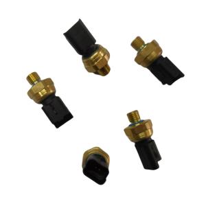 Quality Oil Pressure Switch OE 9674035780 For Peugeot 2008 308 308S 408 Citroen C3XR C3L C4L C4SHIJIA wholesale