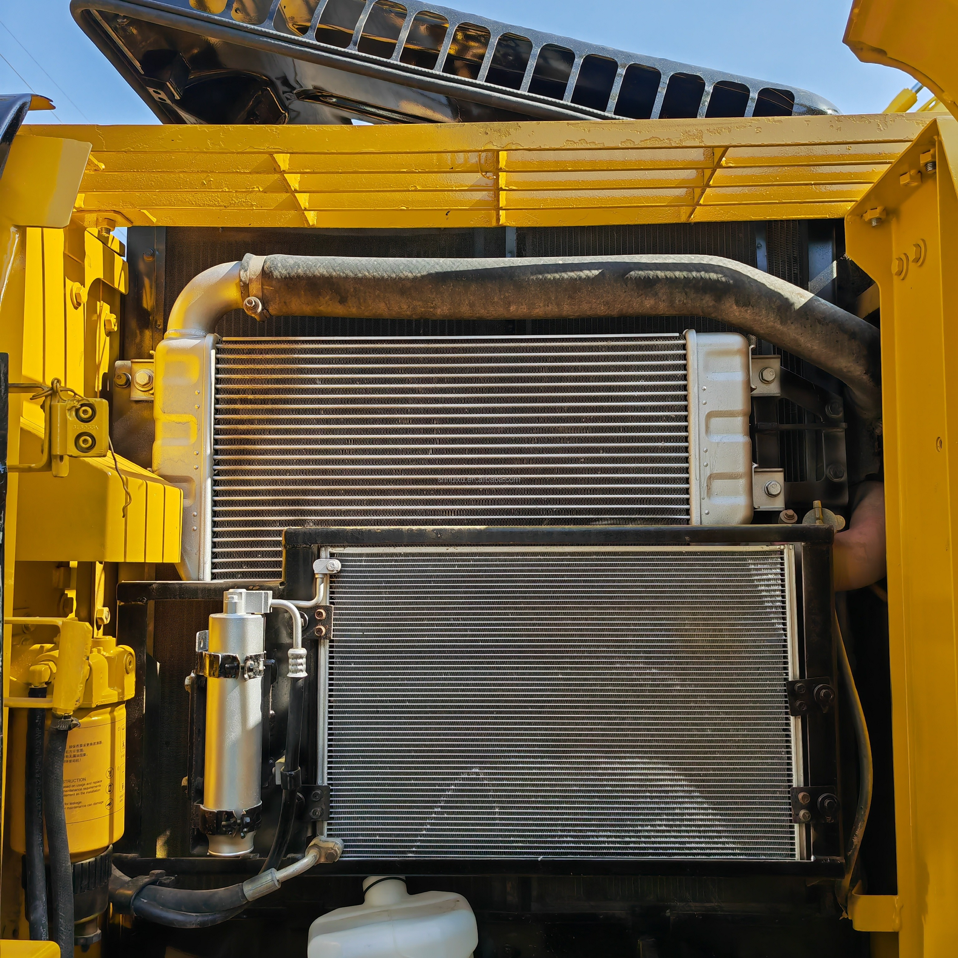 20ton used excavator cat320d/second hand high quality crawler excavator cat320d with low working hours for sale