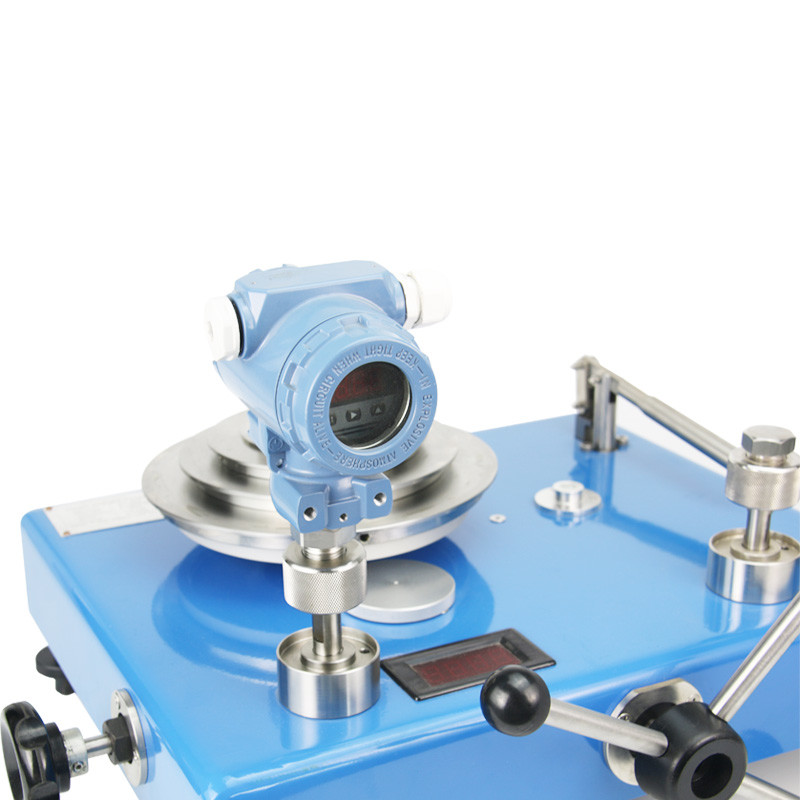0.1-6Mpa Digital Pressure Gauge Piston Dead Weight Tester Calibration