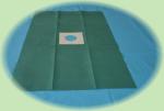Green Medical Adhesive Disposable Fenestrated Drape For Hospital Clinic Surgery