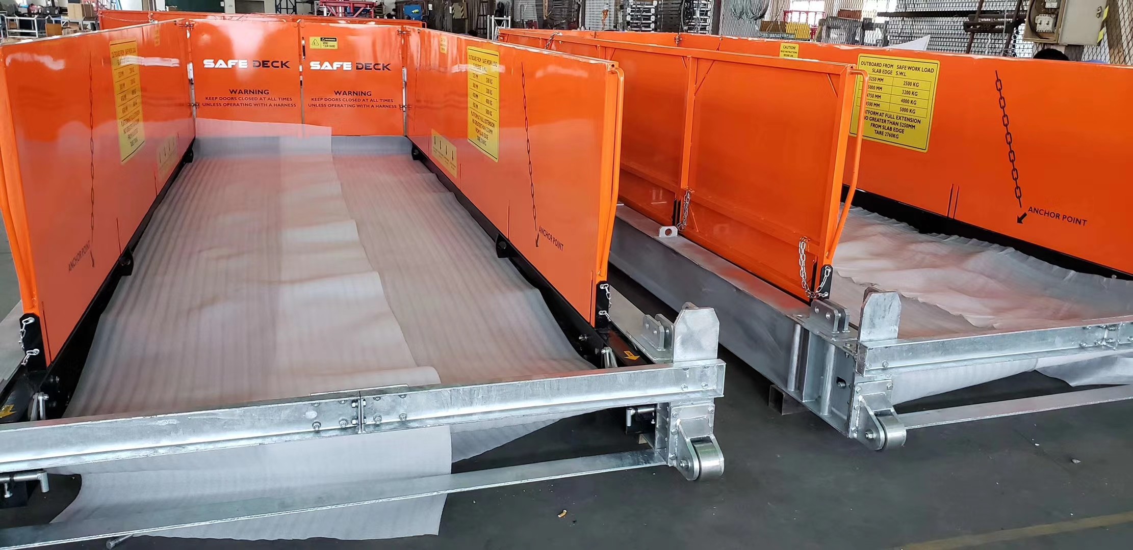 MLP2600 Crane Loading Deck High Rise Construction Site Superdeck Retractable 2600mm Width