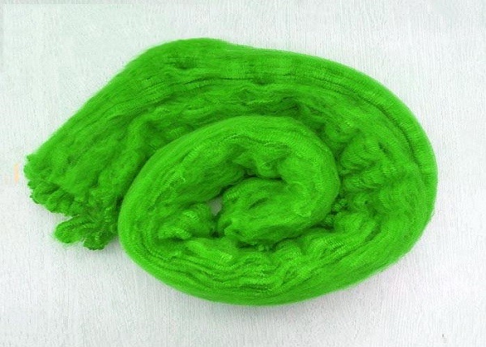 Dope Dyed Polyester Tow 100% Solid Polyester Raw Material 102mm