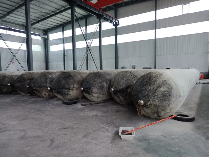 BV Certificate 2x11M Inflatable Marine Airbags For Ship Launching And Salvage 0