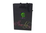 Pink / Black Paper Shopping Bags Disposable Retail Paper Bags With Handles