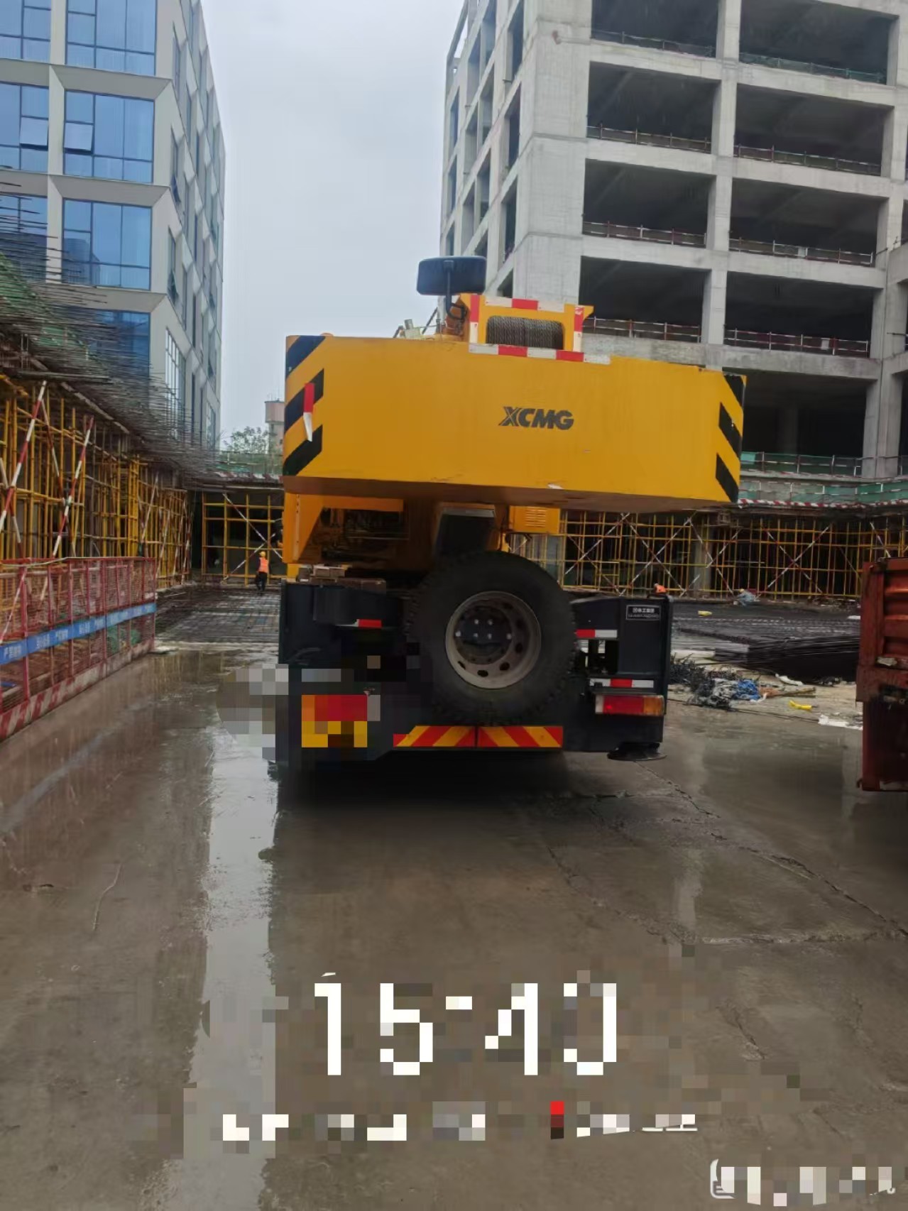 2024 Used XC MG Mobile Truck Crane 25 Tons, Crane Jib Length 41 Meters