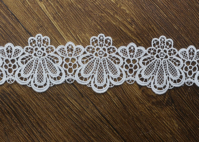 Azo Free DTM Guipure Embroidered Dress Lace Trim Ribbon With High Color Fastness